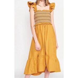 ✨ En Saison Penelope Smocked Midi Dress – XS – Like New ✨